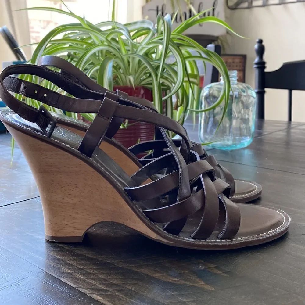 Circa Comfort 365 Joan David Brown Strappy Sandals Leather 7 1/2 DJKEZUAH Boho